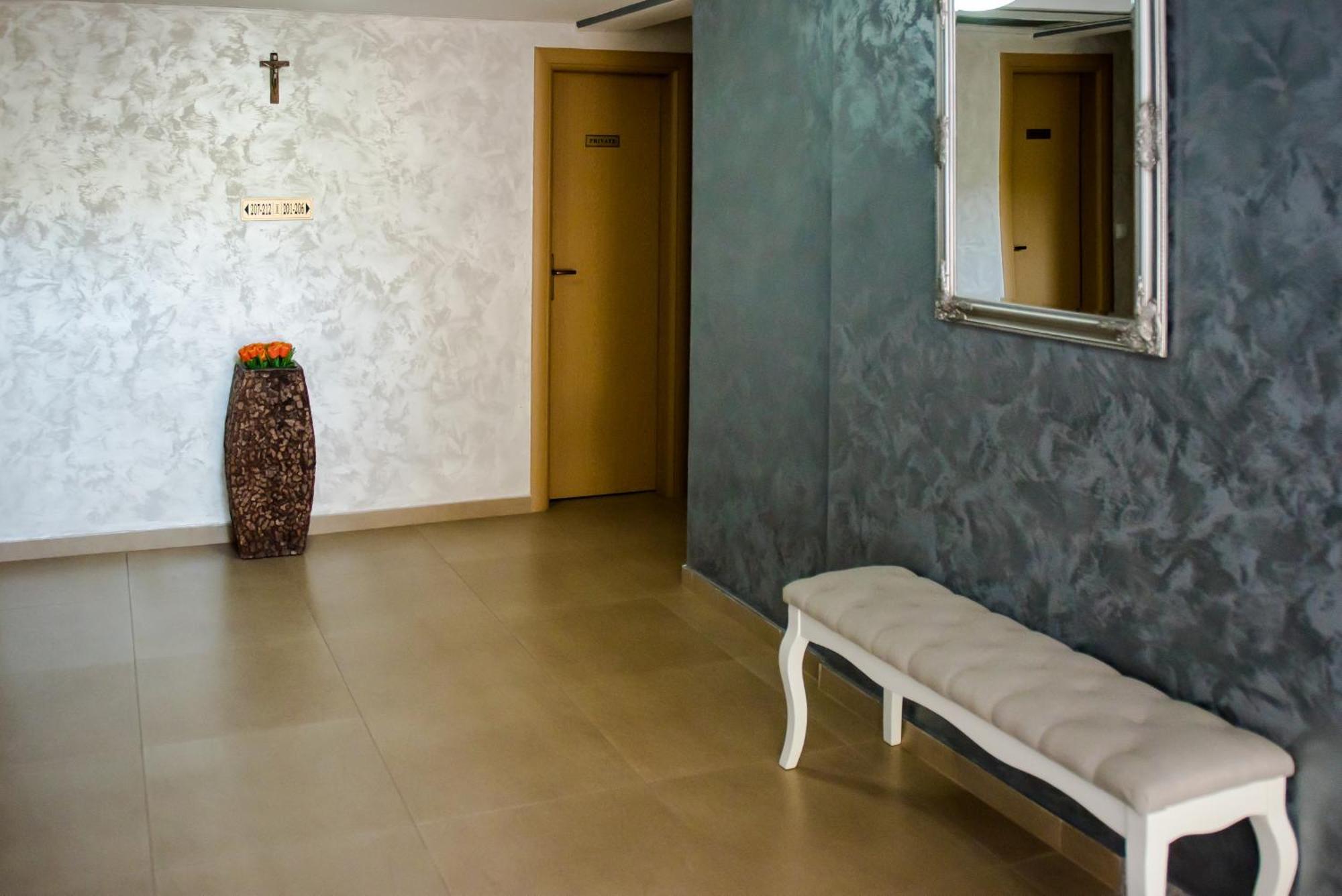 Hotel Villa Monako Međugorje Exteriör bild